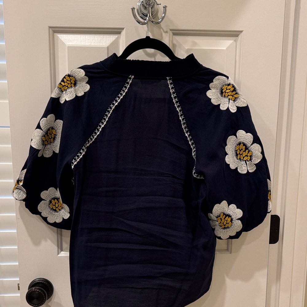 THML Navy Puff-Sleeve Blouse with White & Gold Floral Embroidery - Picture 3 of 3